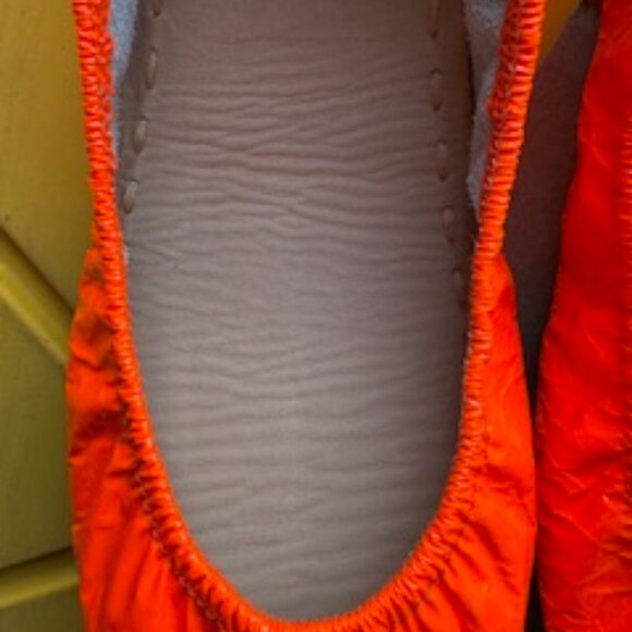 Tieks by Gavrieli Outrageous Orange Patent ballet flats, Size 11 like NEW - Picture 5 of 10